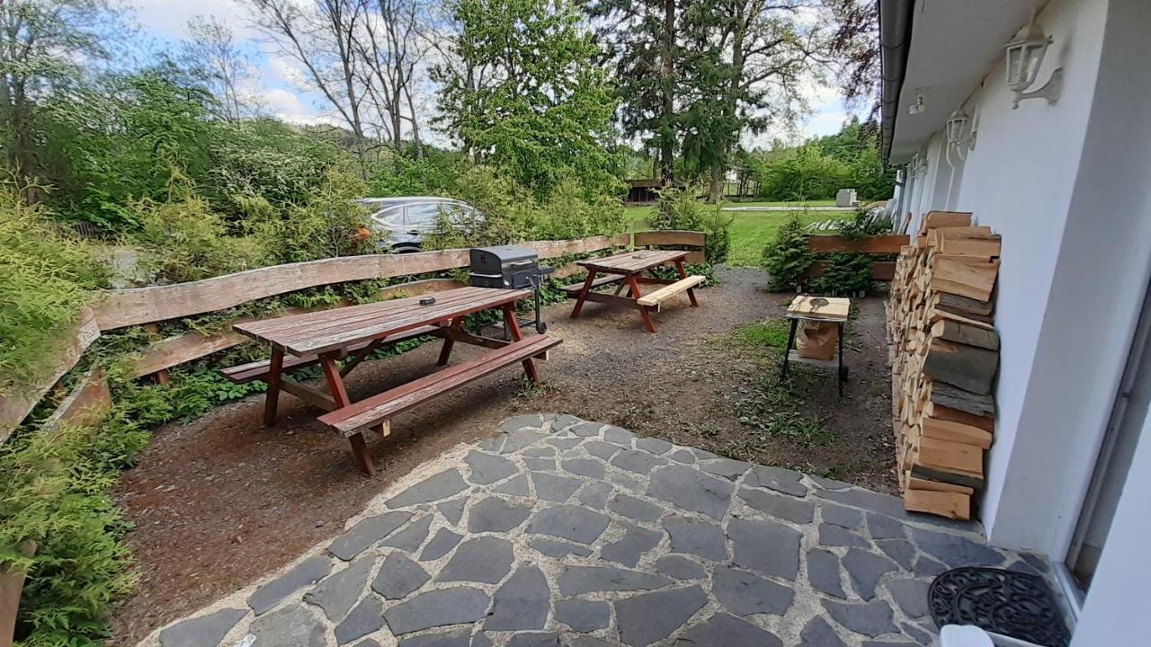 Resort Chribska Apartmany Adri Екстер'єр фото