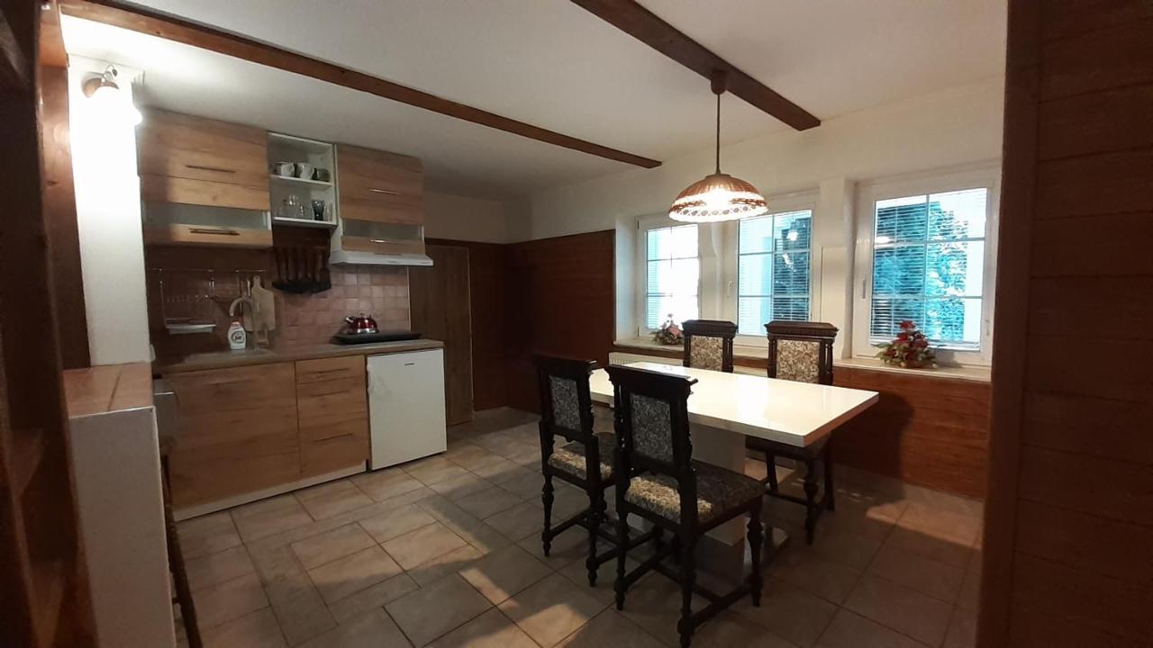 Resort Chribska Apartmany Adri Екстер'єр фото