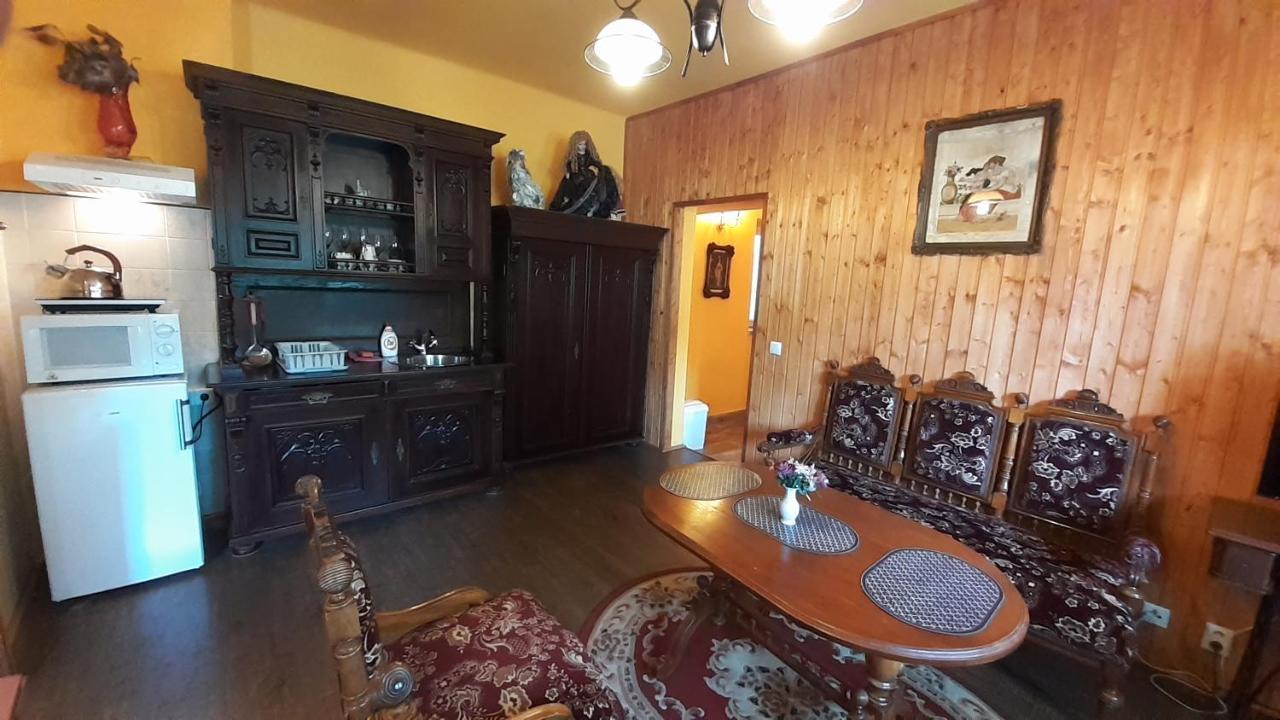Resort Chribska Apartmany Adri Екстер'єр фото